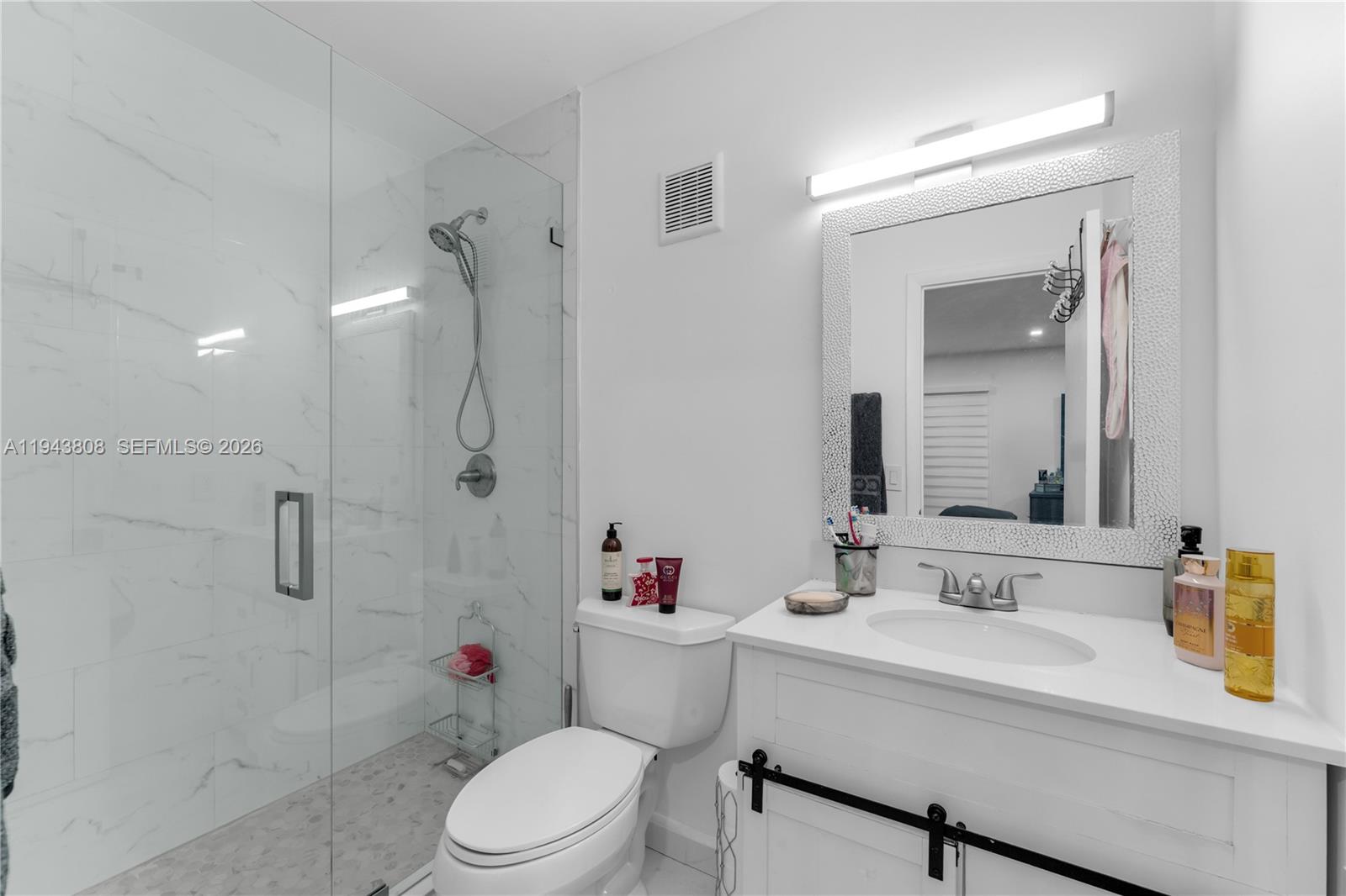 LAKE LAURA CONDO NO 2 - Residential