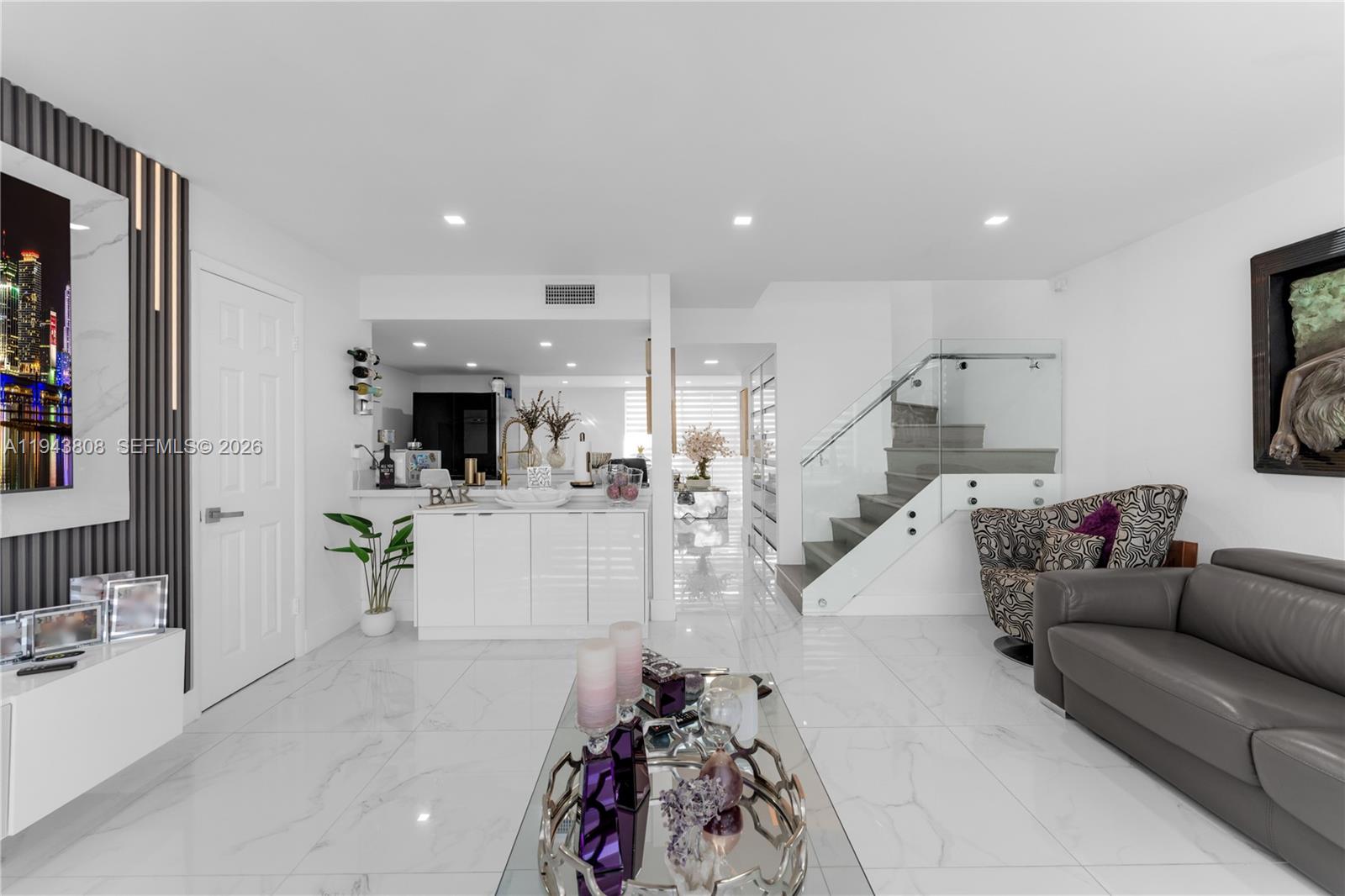 LAKE LAURA CONDO NO 2 - Residential