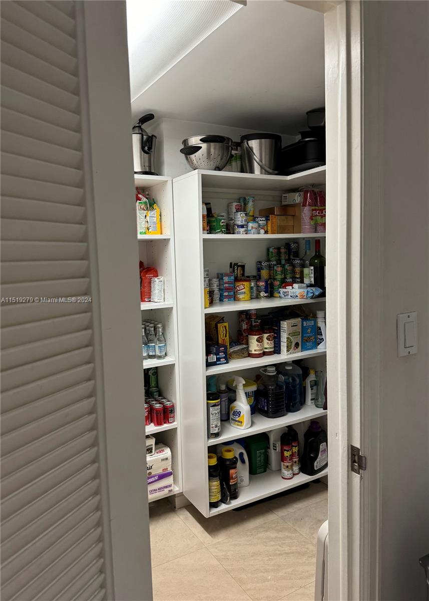 GROVE ISLE CONDO - Residential