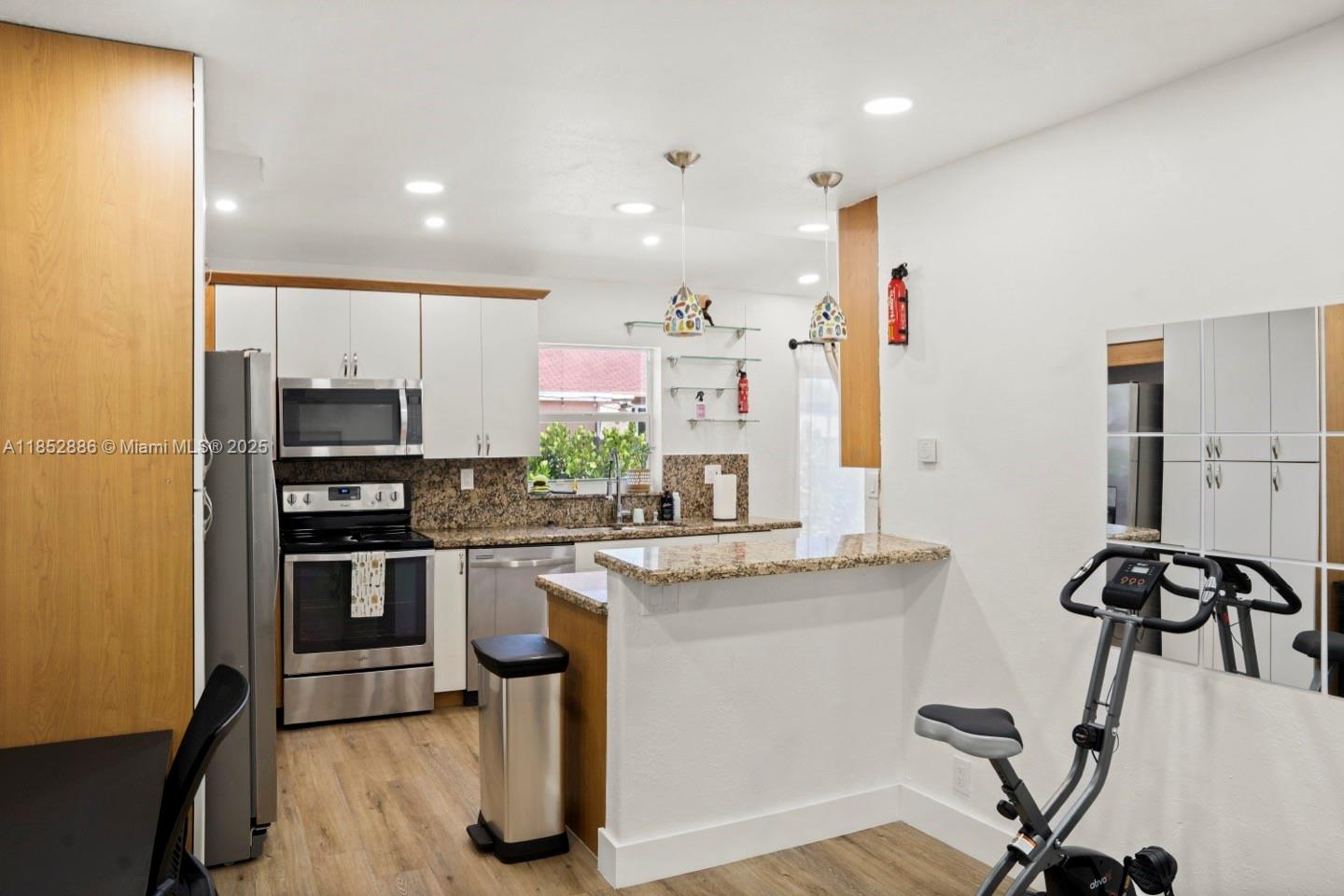 20303 NW 36th Ave 0