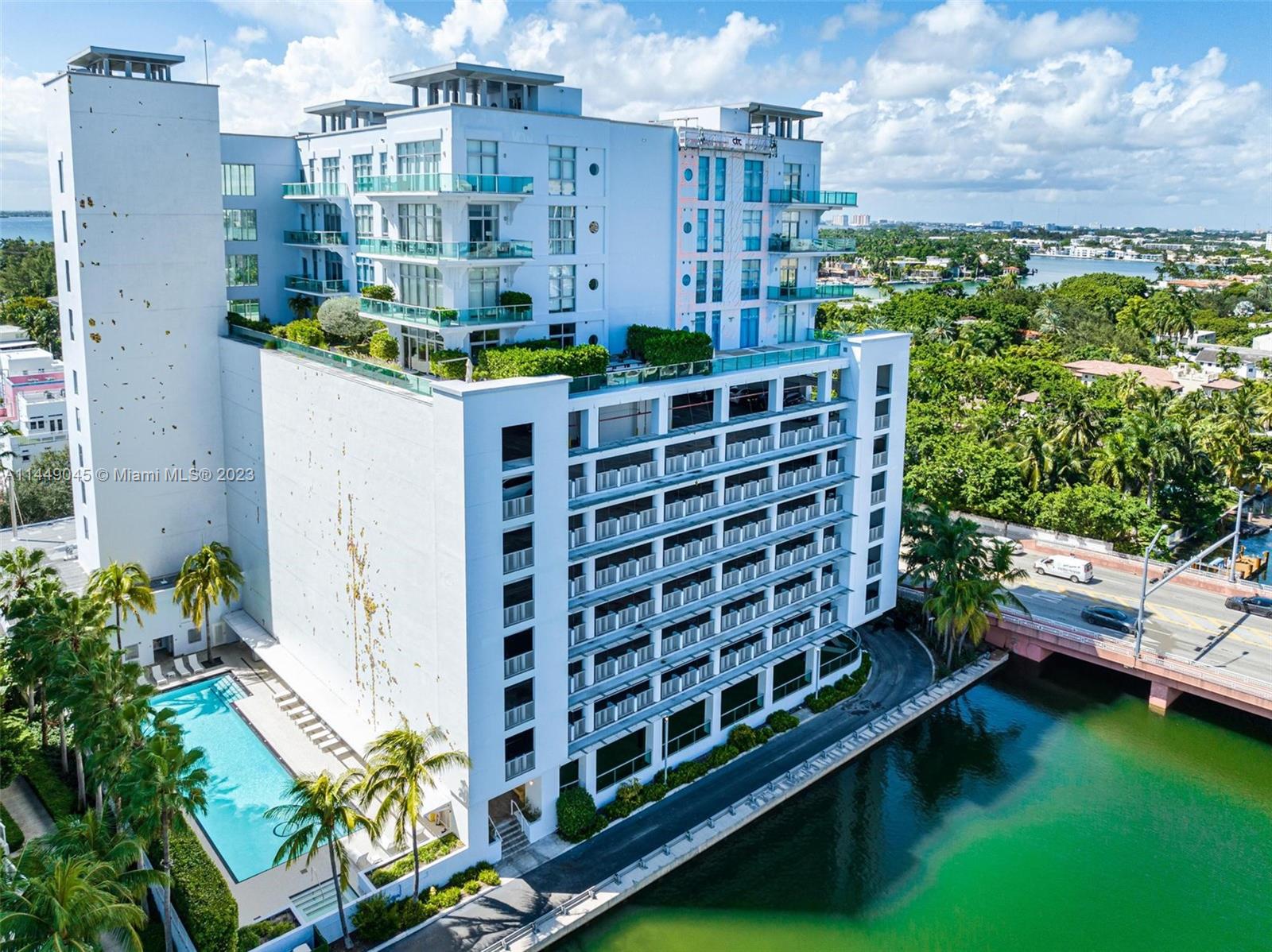 201 Aqua Ave Ph4, Miami Beach, Miami-Dade County, Florida - 2 Bedrooms  
4 Bathrooms - 
