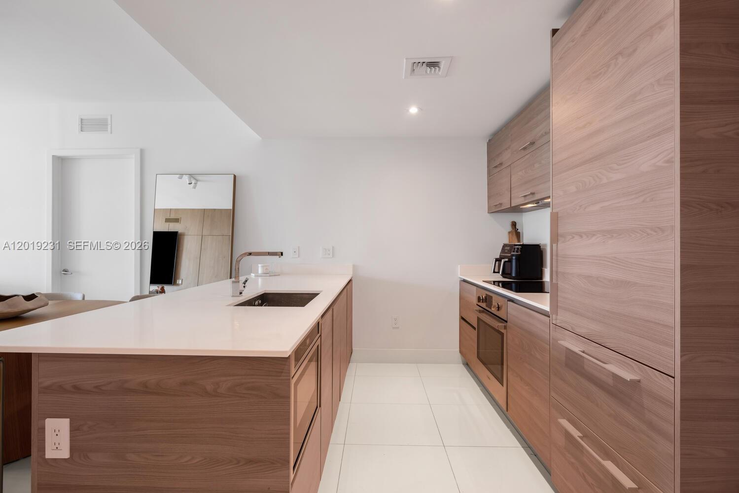 1300 S MIAMI AVENUE CONDO - Residential