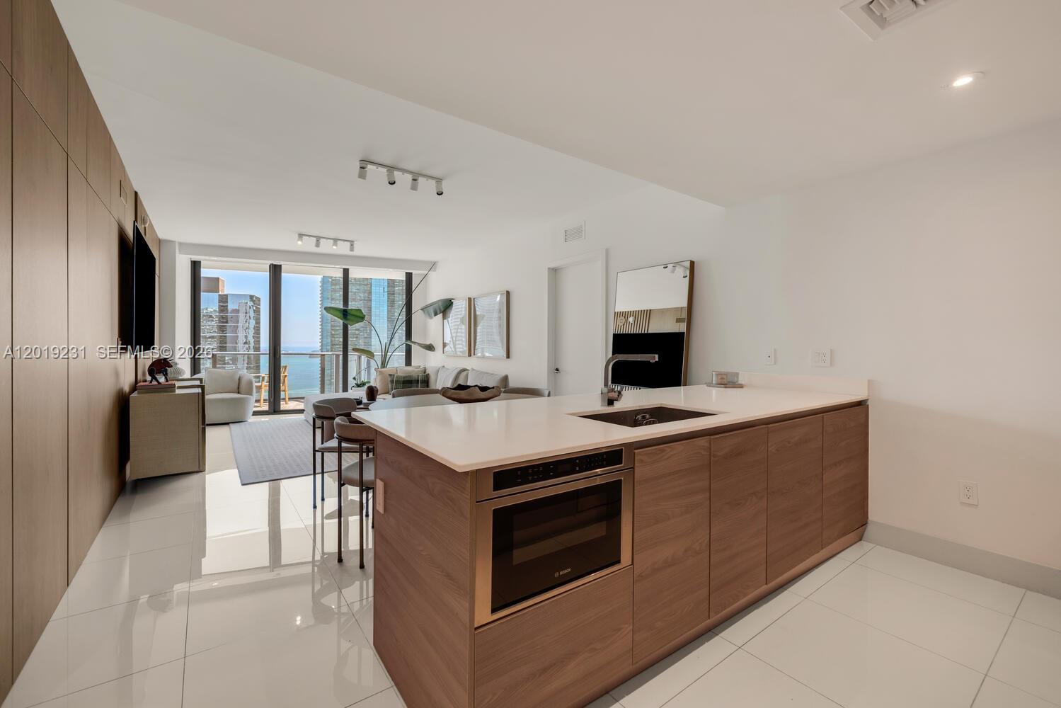 1300 S MIAMI AVENUE CONDO - Residential