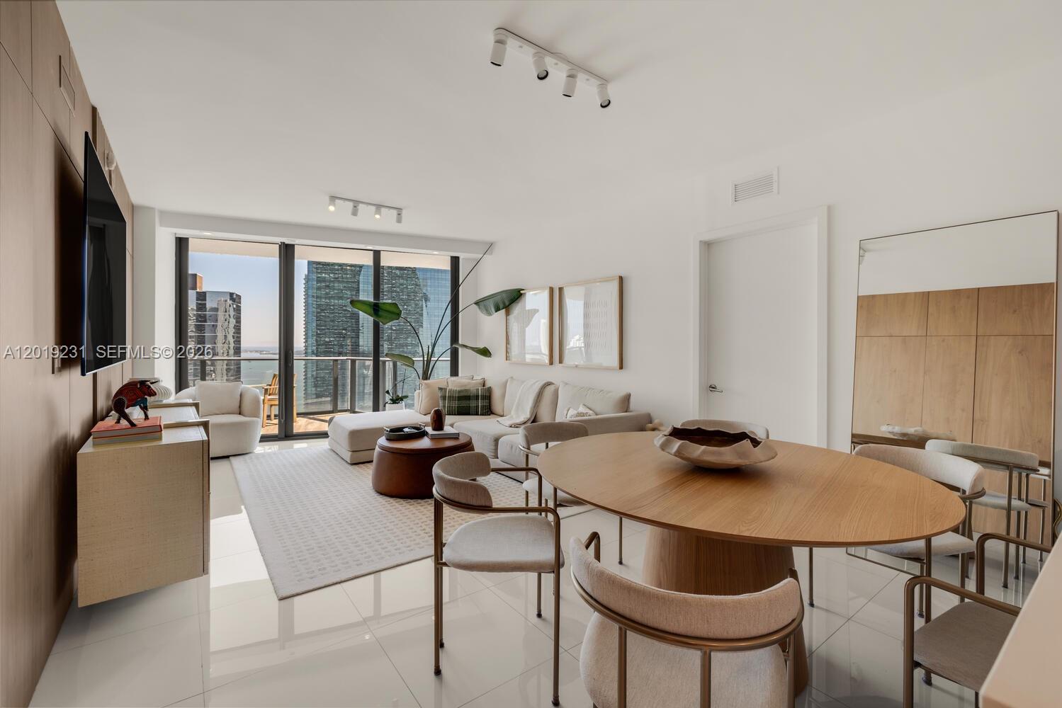 1300 S MIAMI AVENUE CONDO - Residential