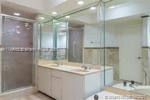 HAMPTONS WEST CONDO - Residential