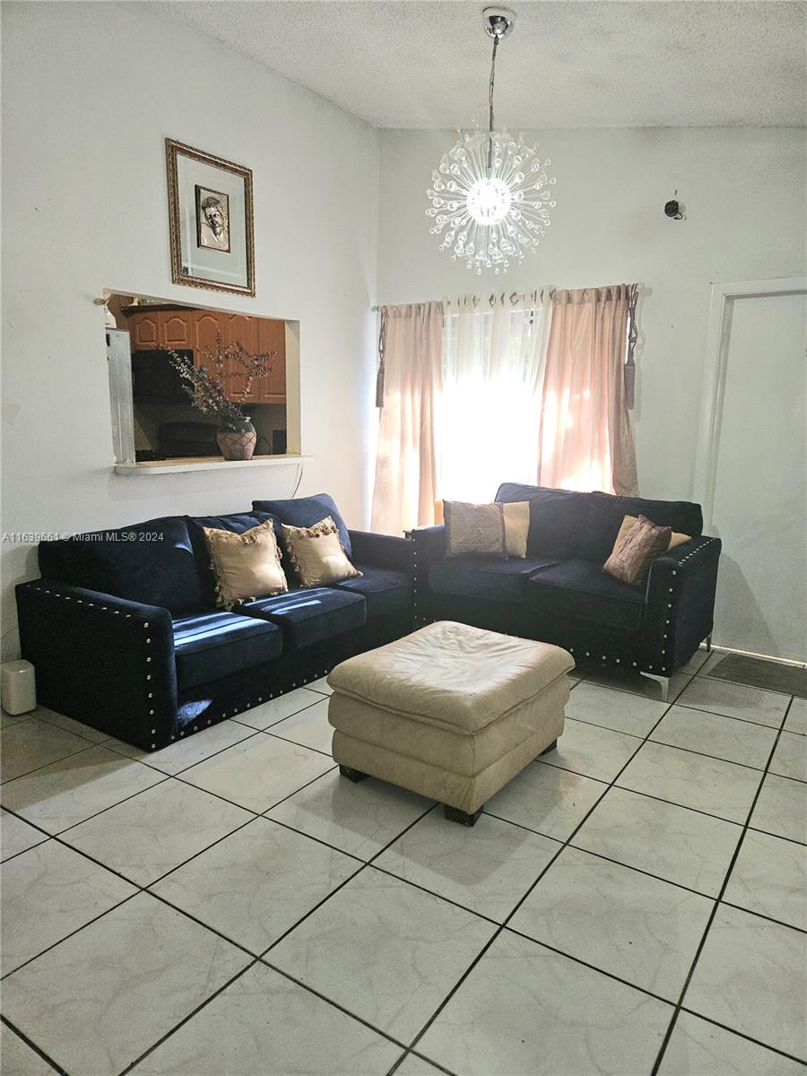 Tenant Occupied -
Easy to show, Flexible times. This safe beautiful townhome is located in Kendall of Miami Florida. Although a 3/2 it has a 4th bedroom option available. 3 parking spots are available plus additional guest parking. Features Community Pool, a beautiful relaxing Lake is nearby to all the popular shopping plazas. Back Patio needs TCL. Great investment opportunity. Come enjoy Florida Sunshine in this Miami townhome retreat. AS IS contract.