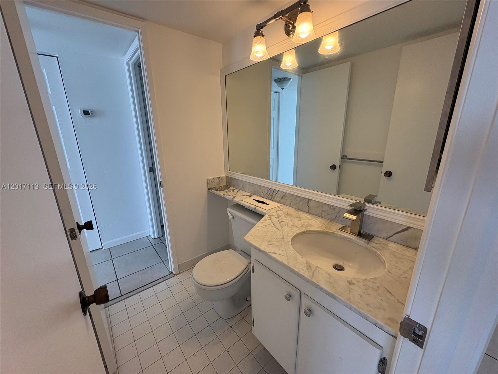 CHARTER CLUB CONDO - Residential Lease