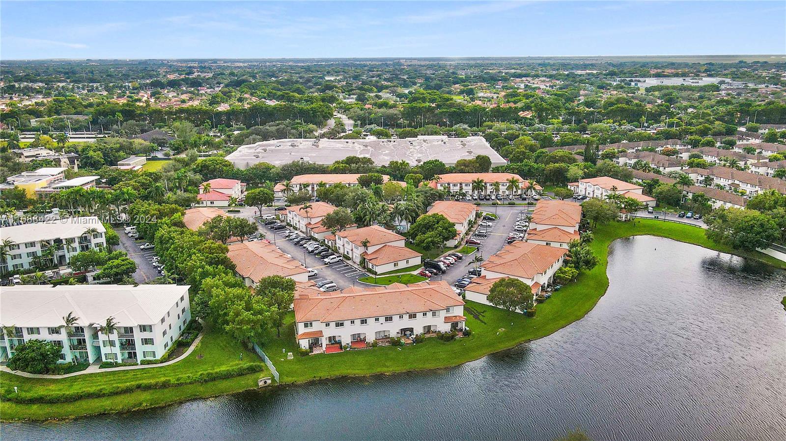 KENDALL GREENS CONDO - Residential