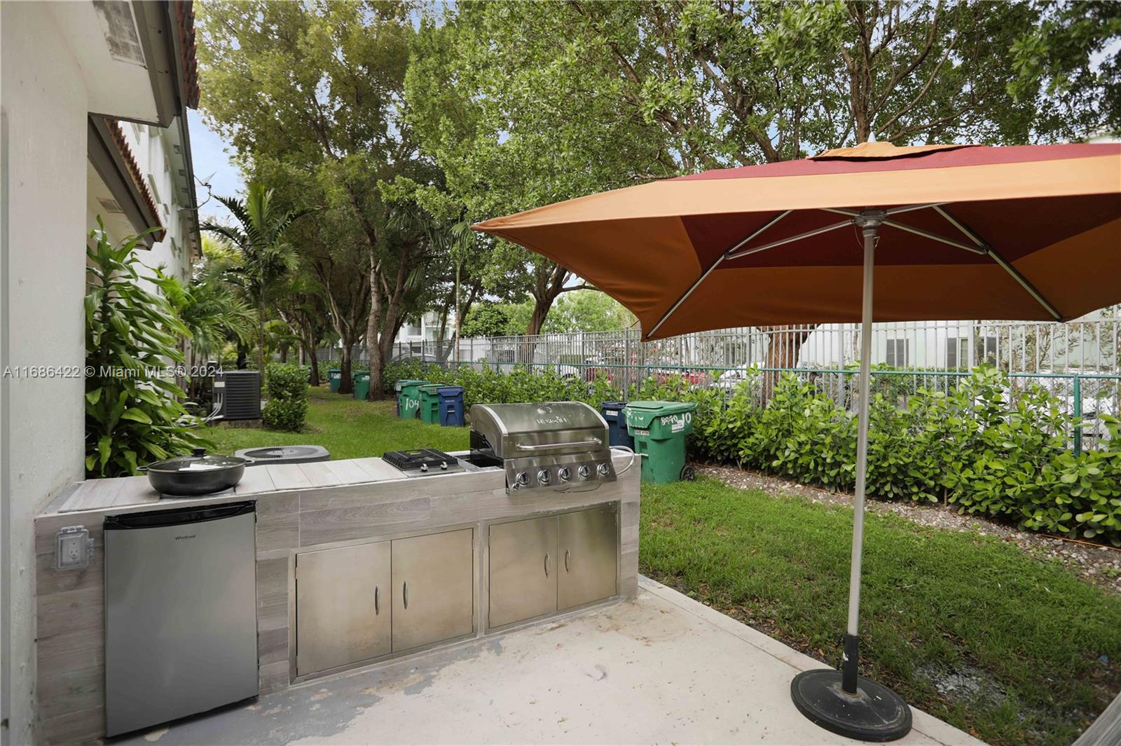KENDALL GREENS CONDO - Residential