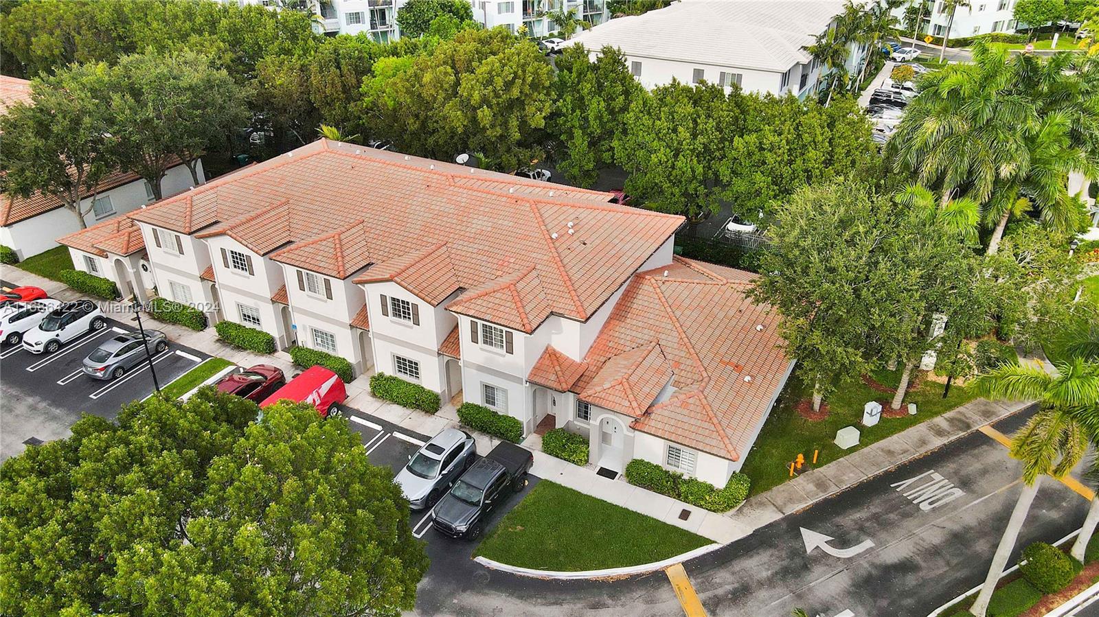 KENDALL GREENS CONDO - Residential