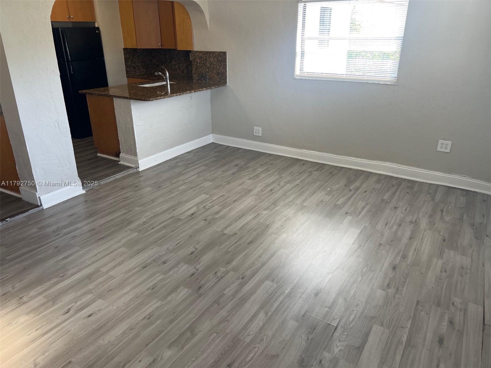 1840 NW 184th St
