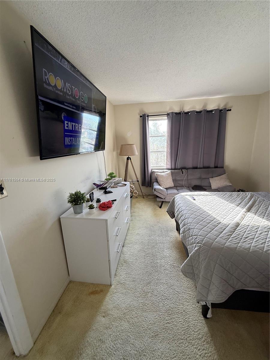 OAKBROOK II CONDO - Residential