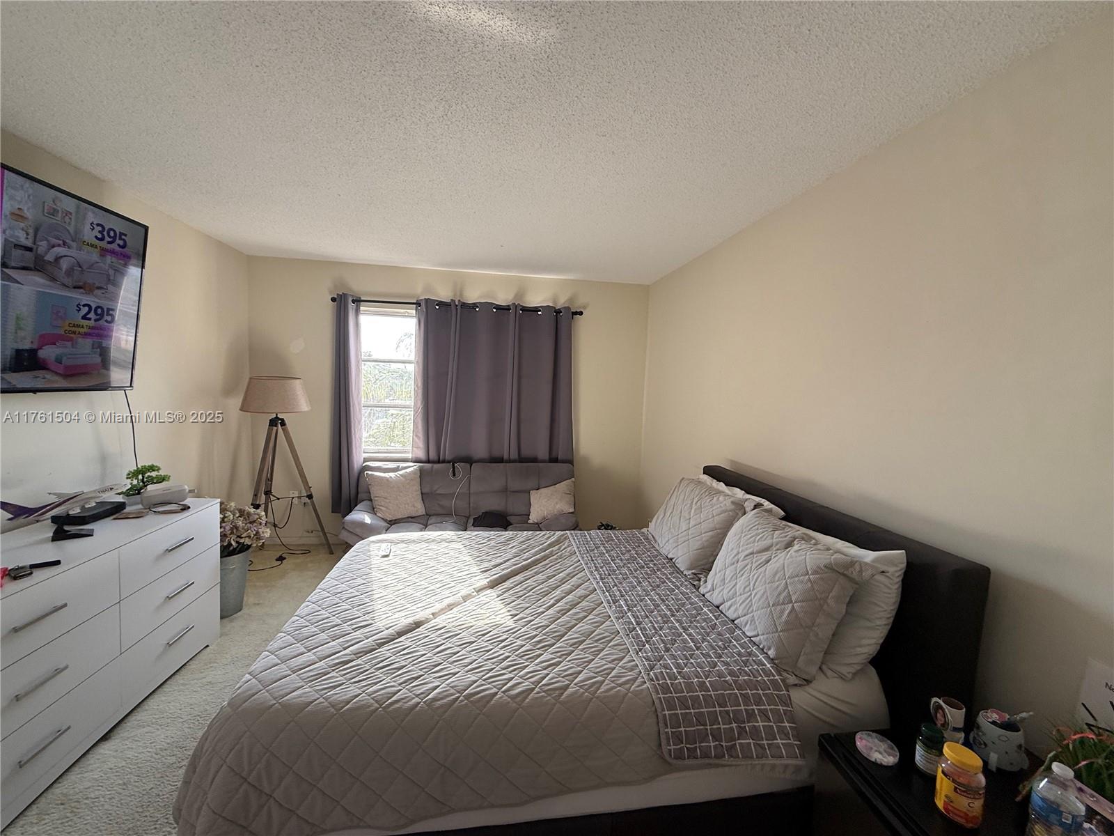 OAKBROOK II CONDO - Residential