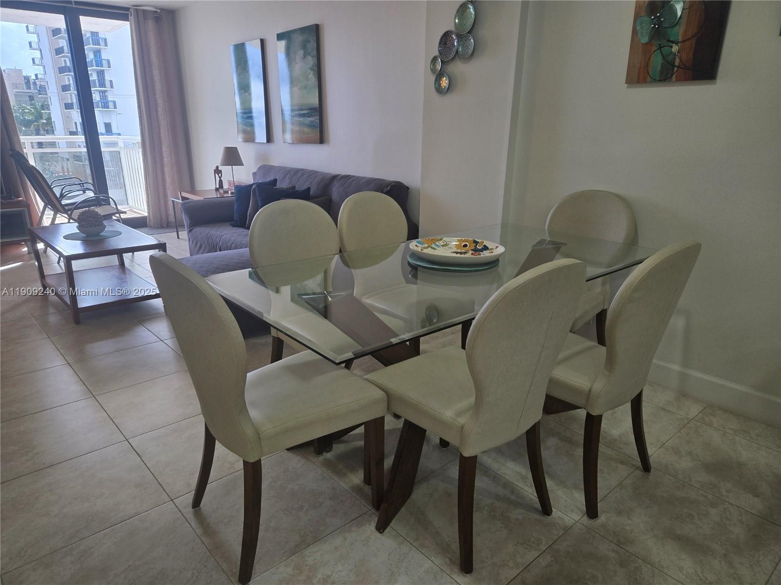 ALLINGTON TOWERS CONDO - Residential Lease