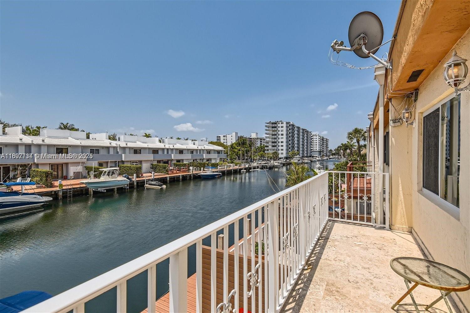 EASTERN SHORES GARDEN APT - Residential Lease