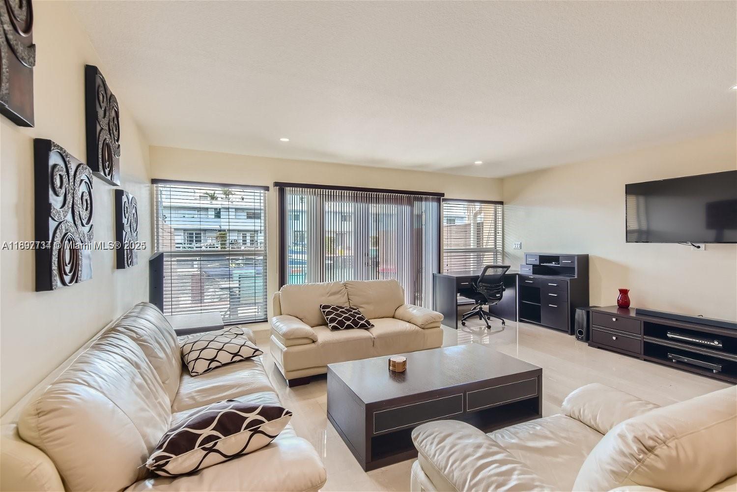 EASTERN SHORES GARDEN APT - Residential Lease