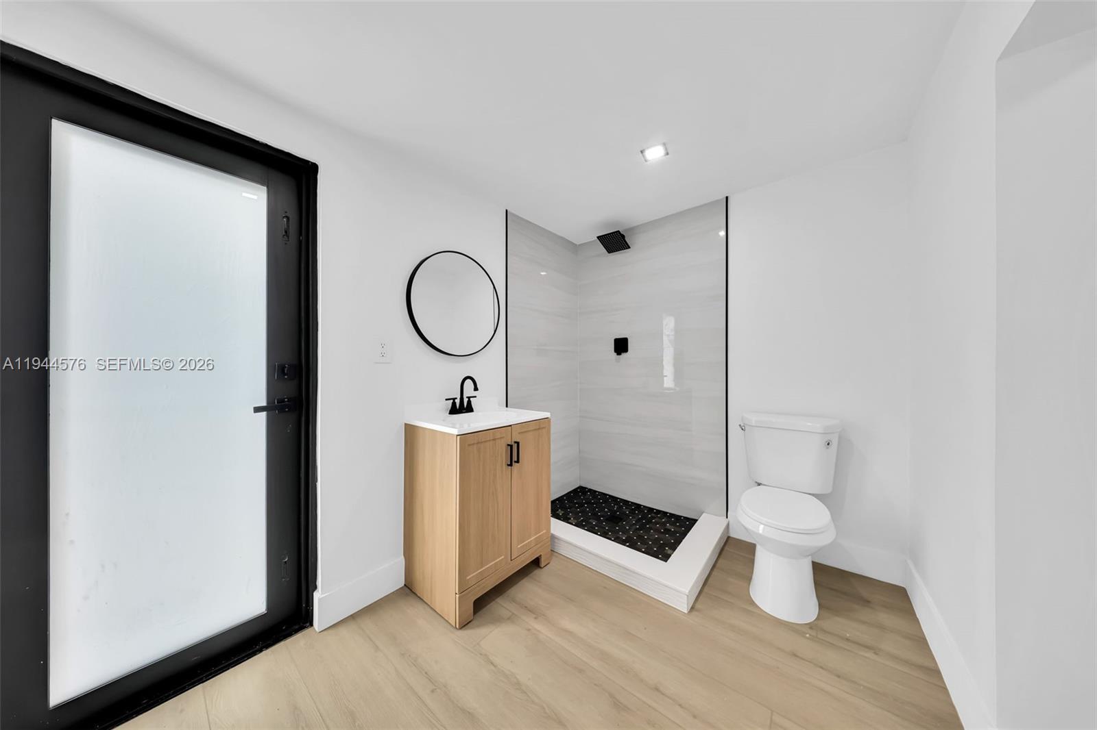 ELBARODA GROVE - Residential