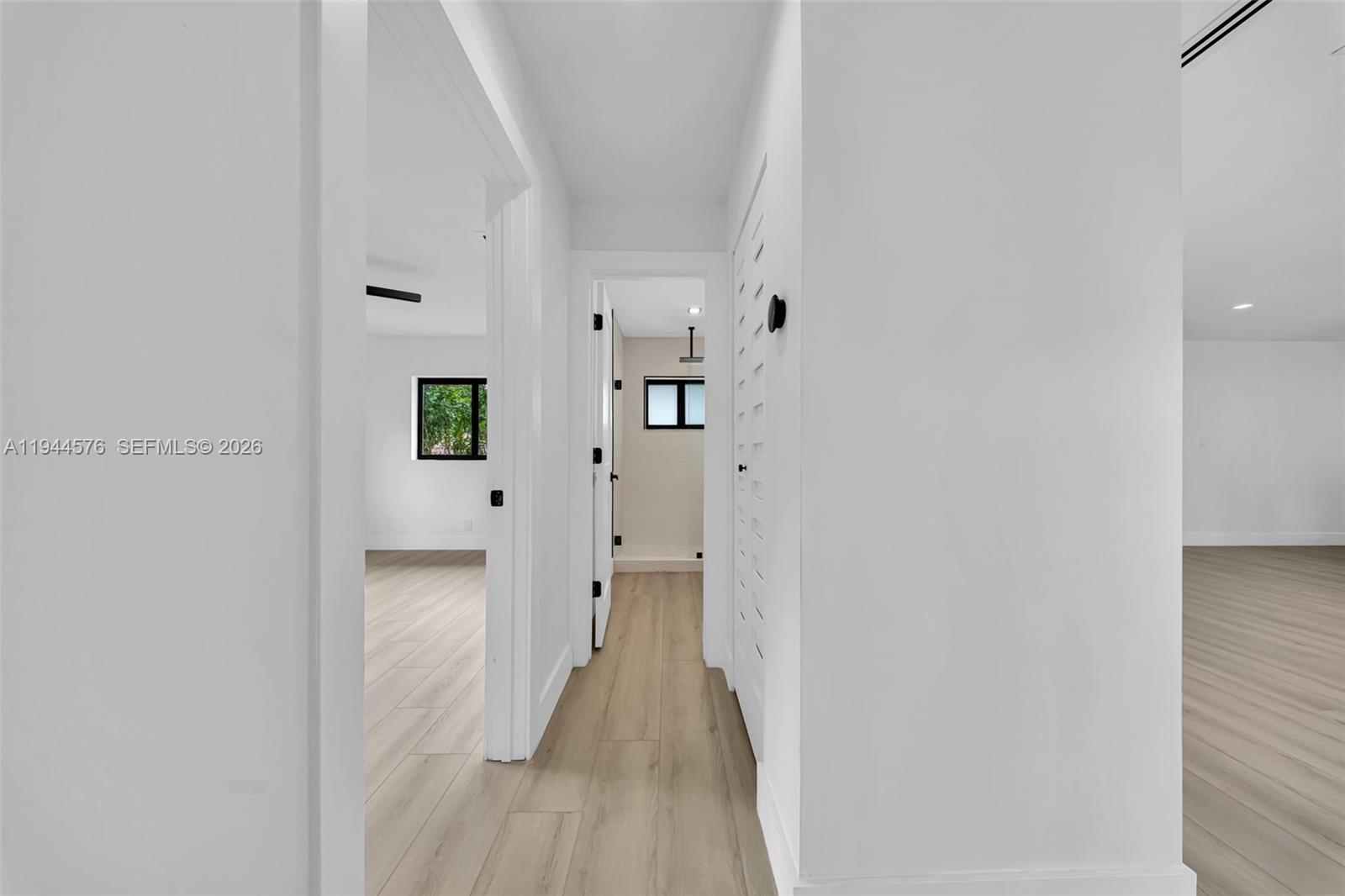 ELBARODA GROVE - Residential