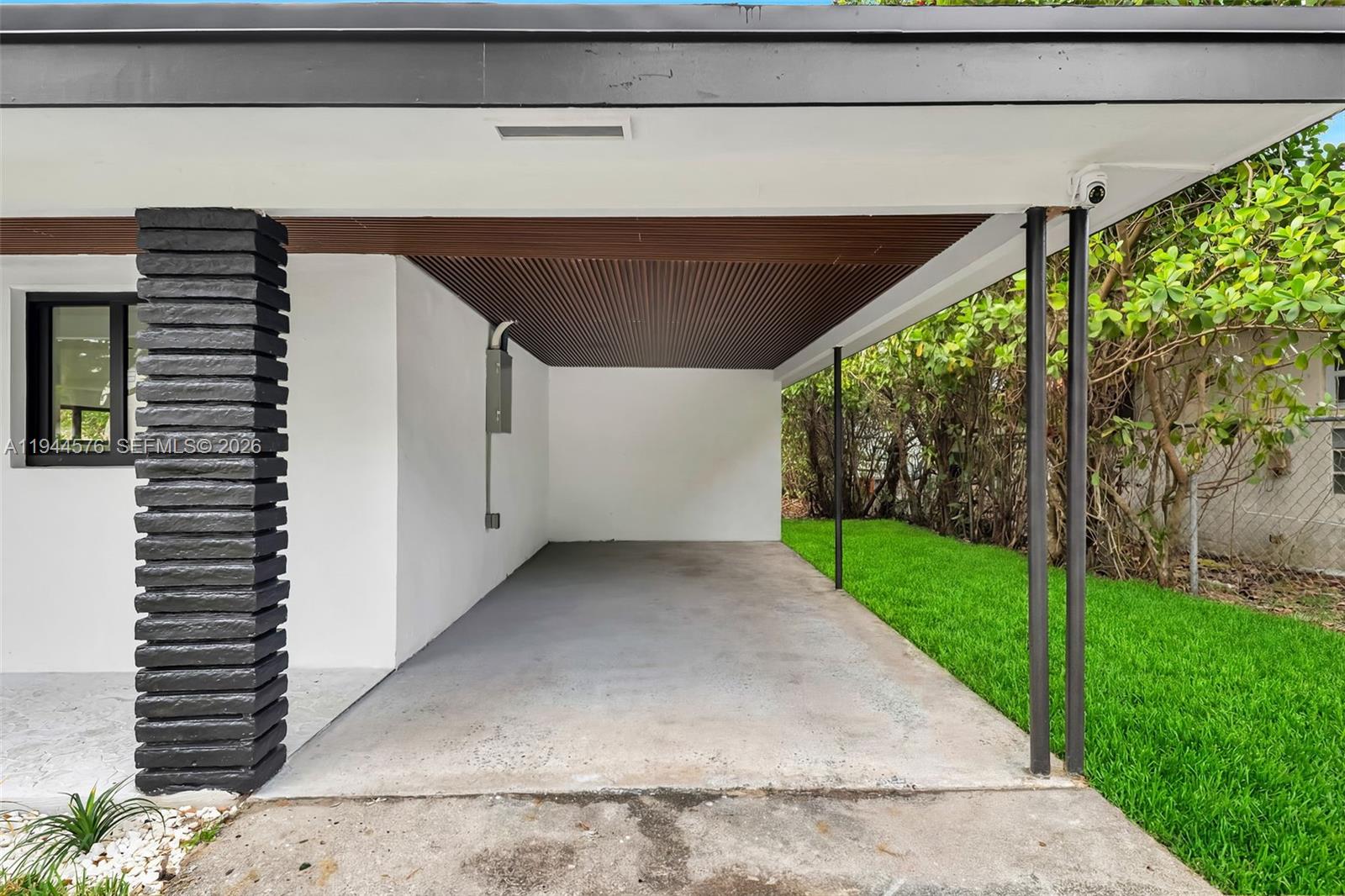 ELBARODA GROVE - Residential