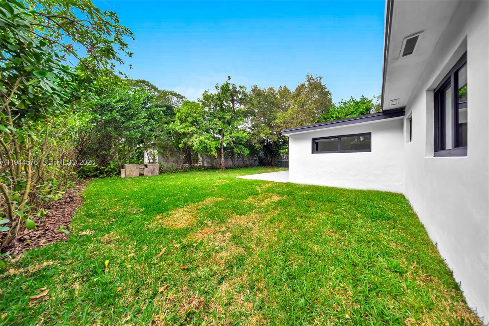 ELBARODA GROVE - Residential