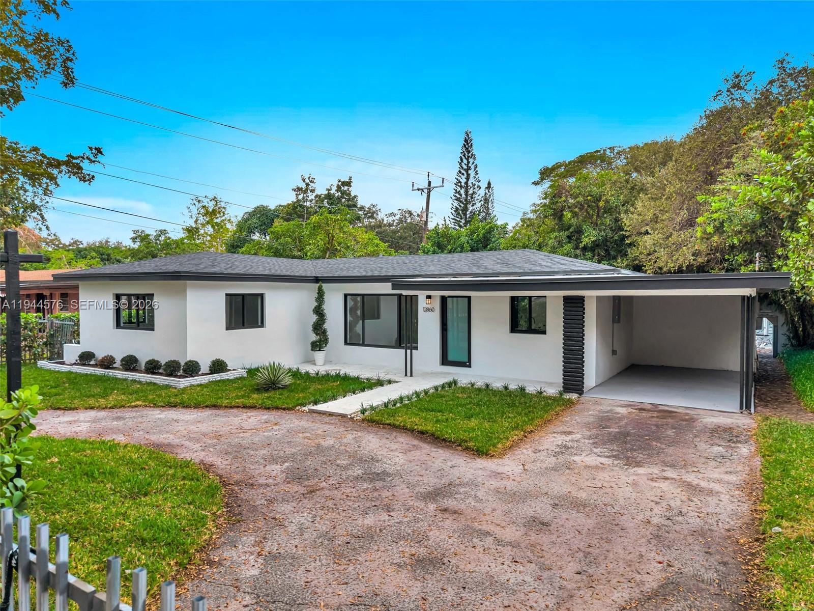 ELBARODA GROVE - Residential