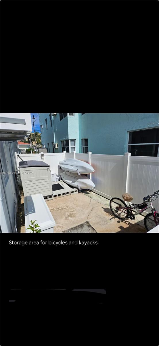 WATERWAYS CONDO - Residential