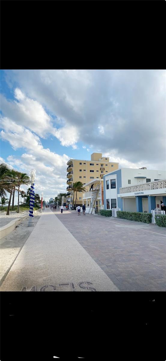 WATERWAYS CONDO - Residential