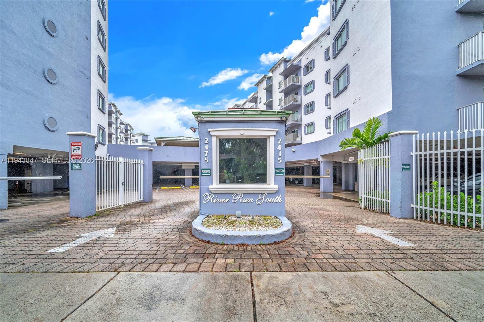 RIVER RUN SOUTH CONDO - Residential