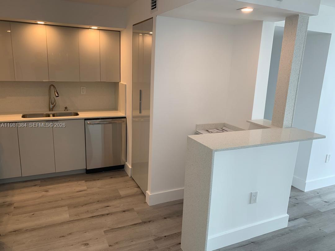 COSTA BELLA CONDO - Residential Lease