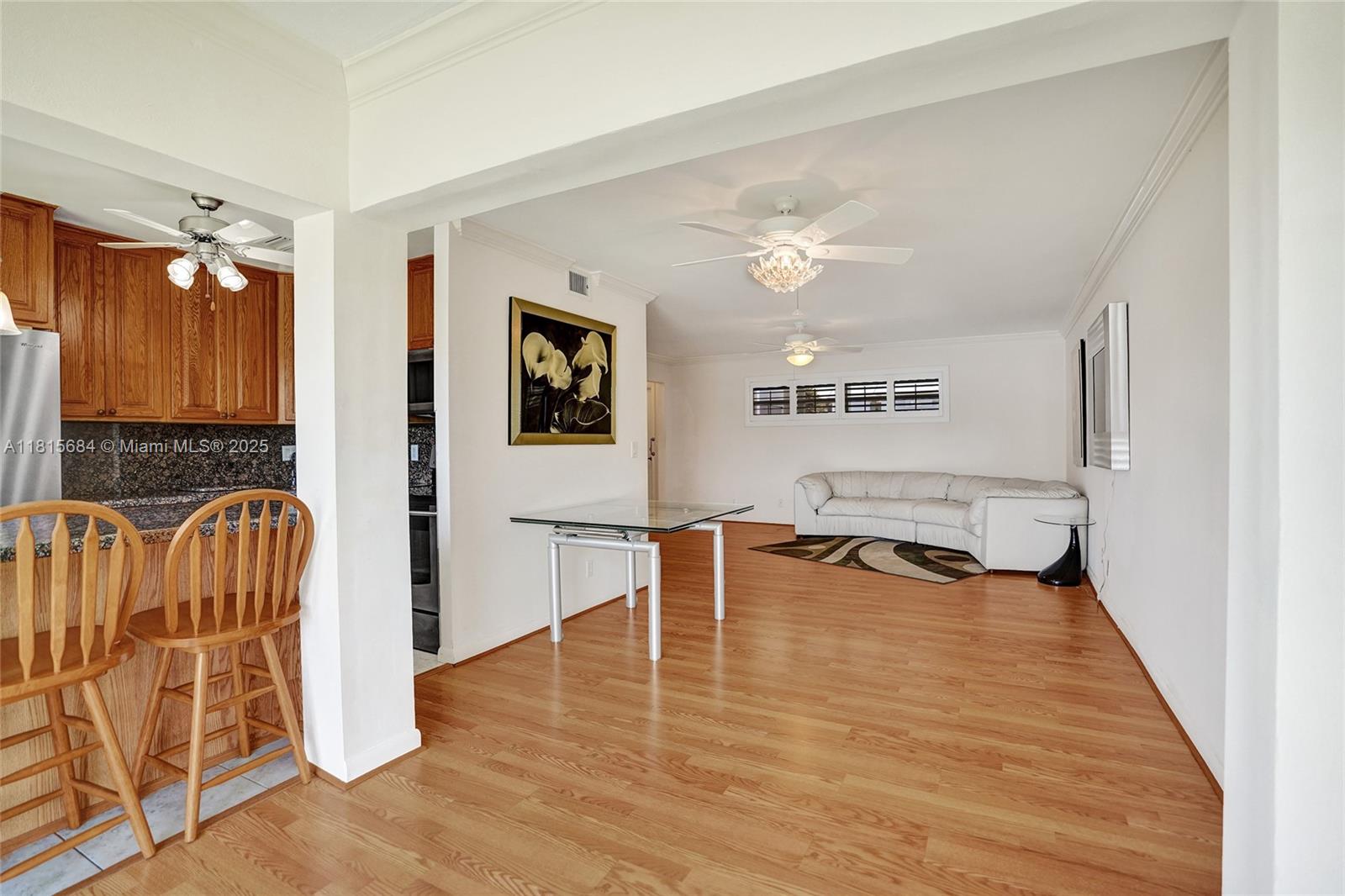 COLONIAL CLUB CONDO SEC 1 - Residential