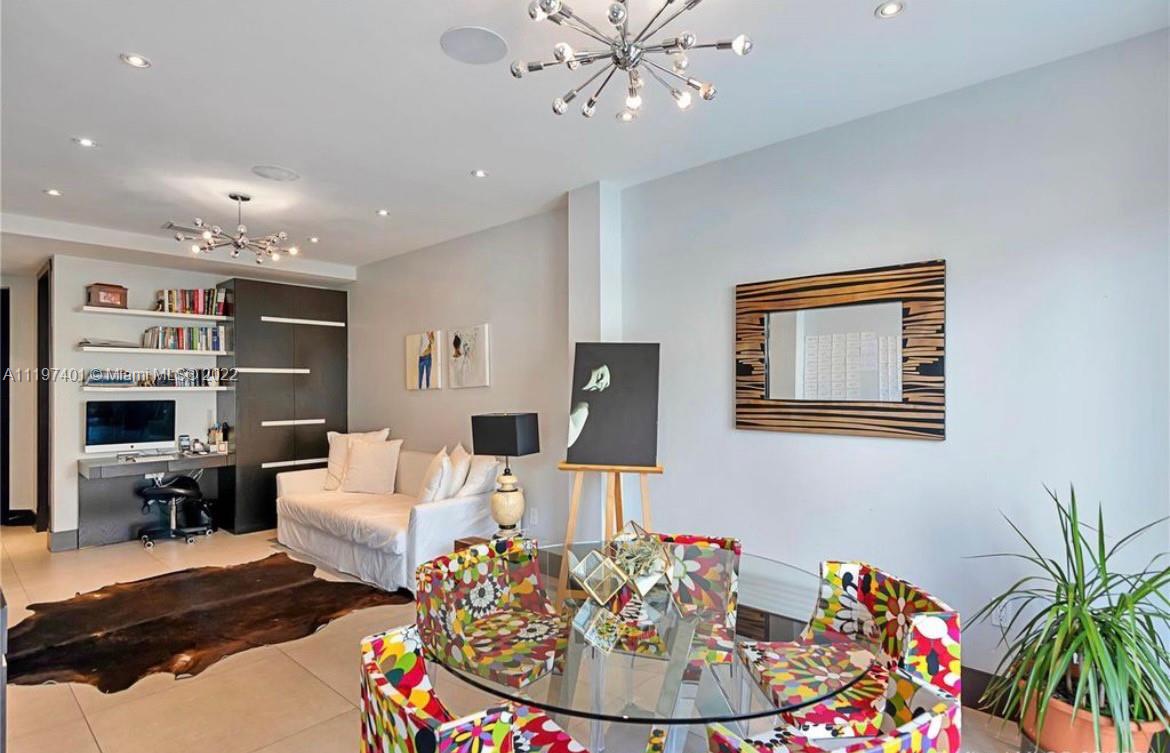 AVENTURA LAKES - PHASE II - Residential