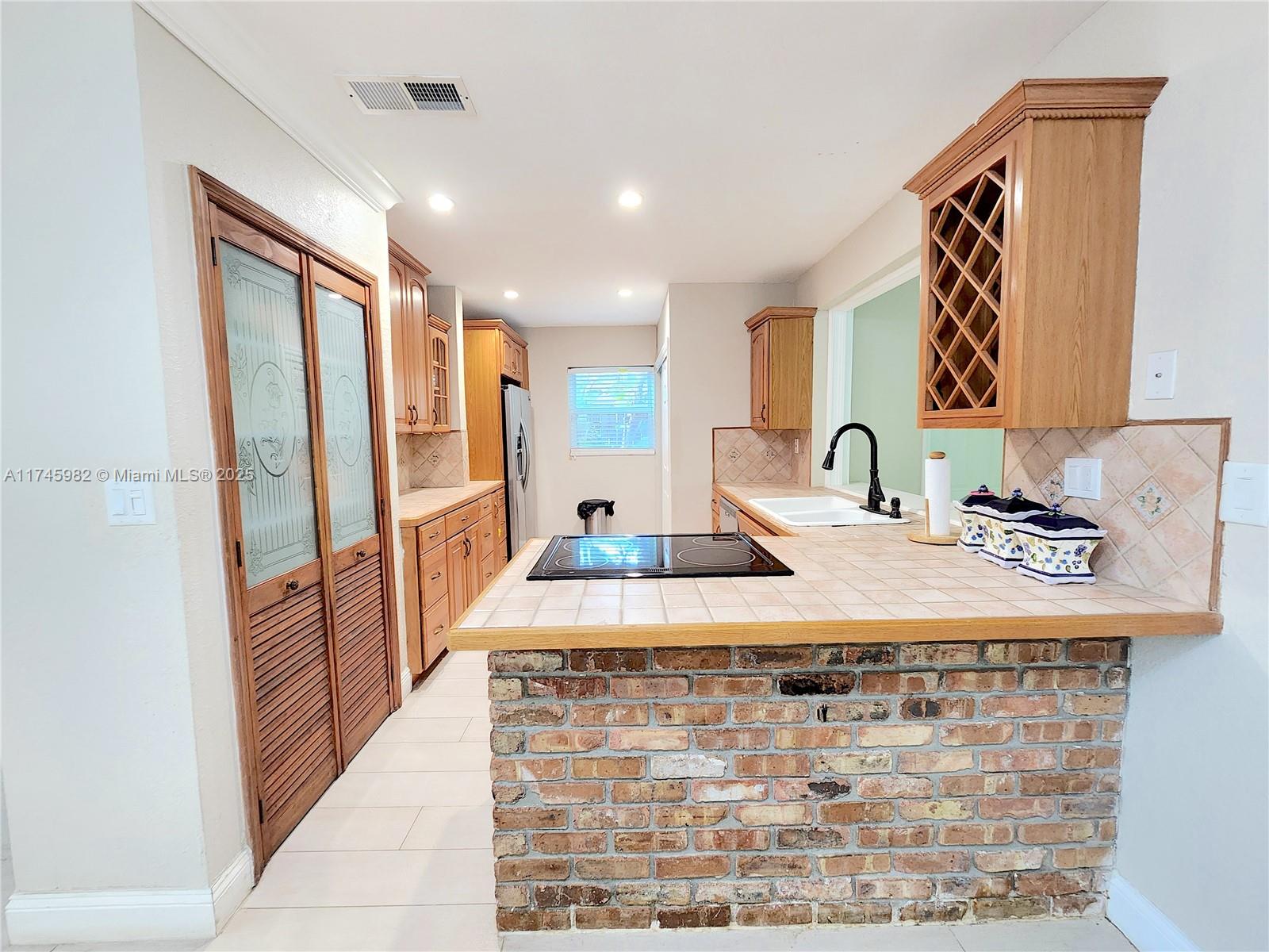 BOULEVARD HEIGHTS SEC SIX - Residential