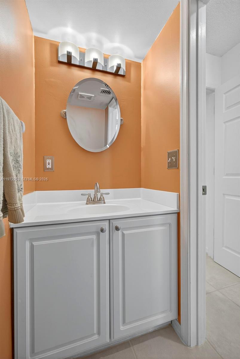 CRESTWOOD UNIT 1 PL 4 - Residential