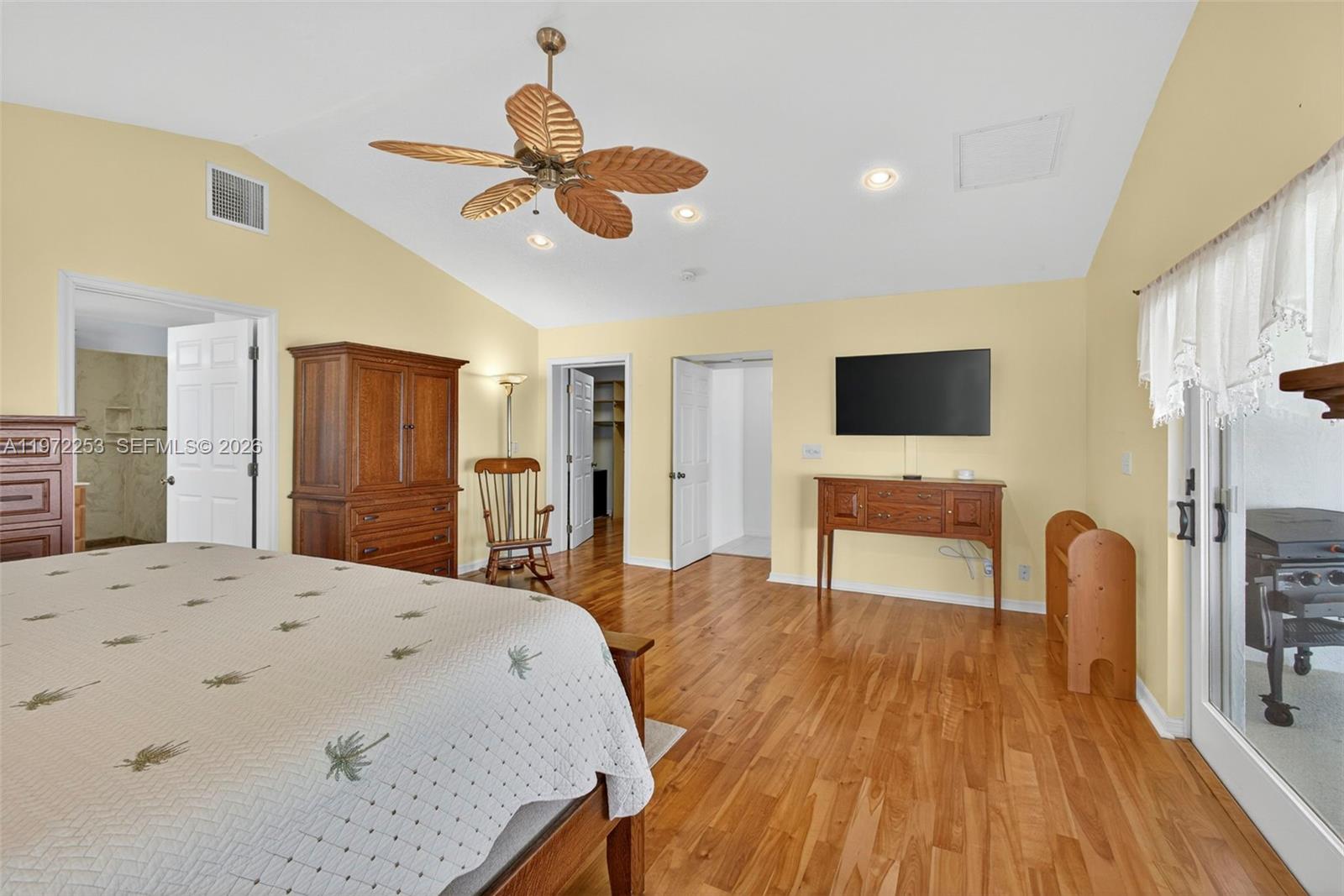 CRESTWOOD UNIT 1 PL 4 - Residential