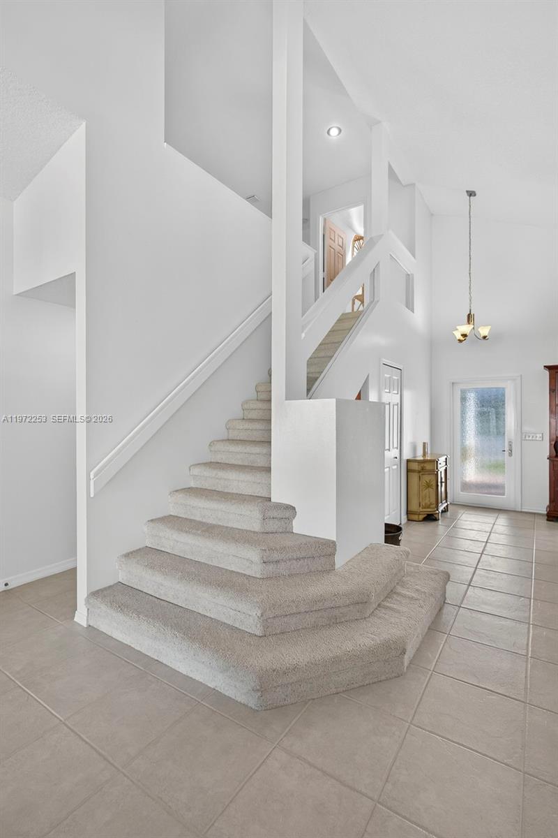 CRESTWOOD UNIT 1 PL 4 - Residential