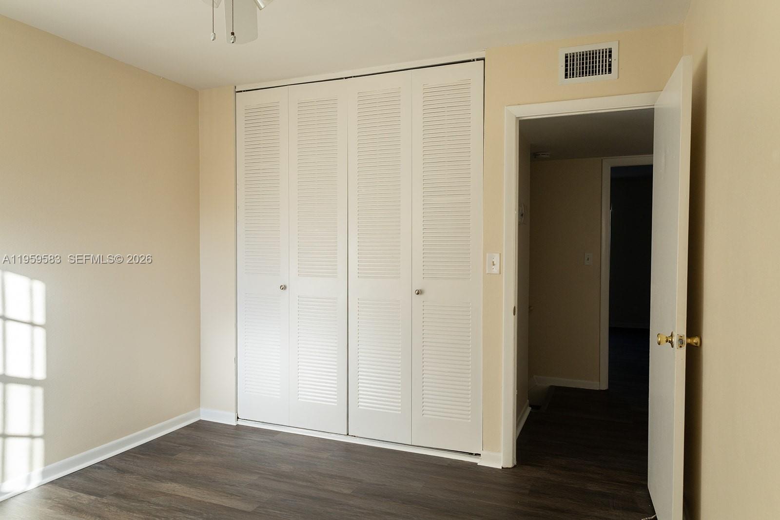 ARROWHEAD GOLF & TENNIS C - Residential