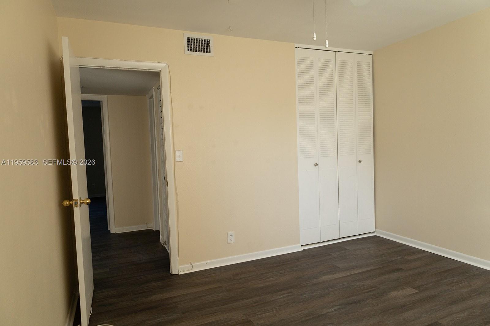 ARROWHEAD GOLF & TENNIS C - Residential