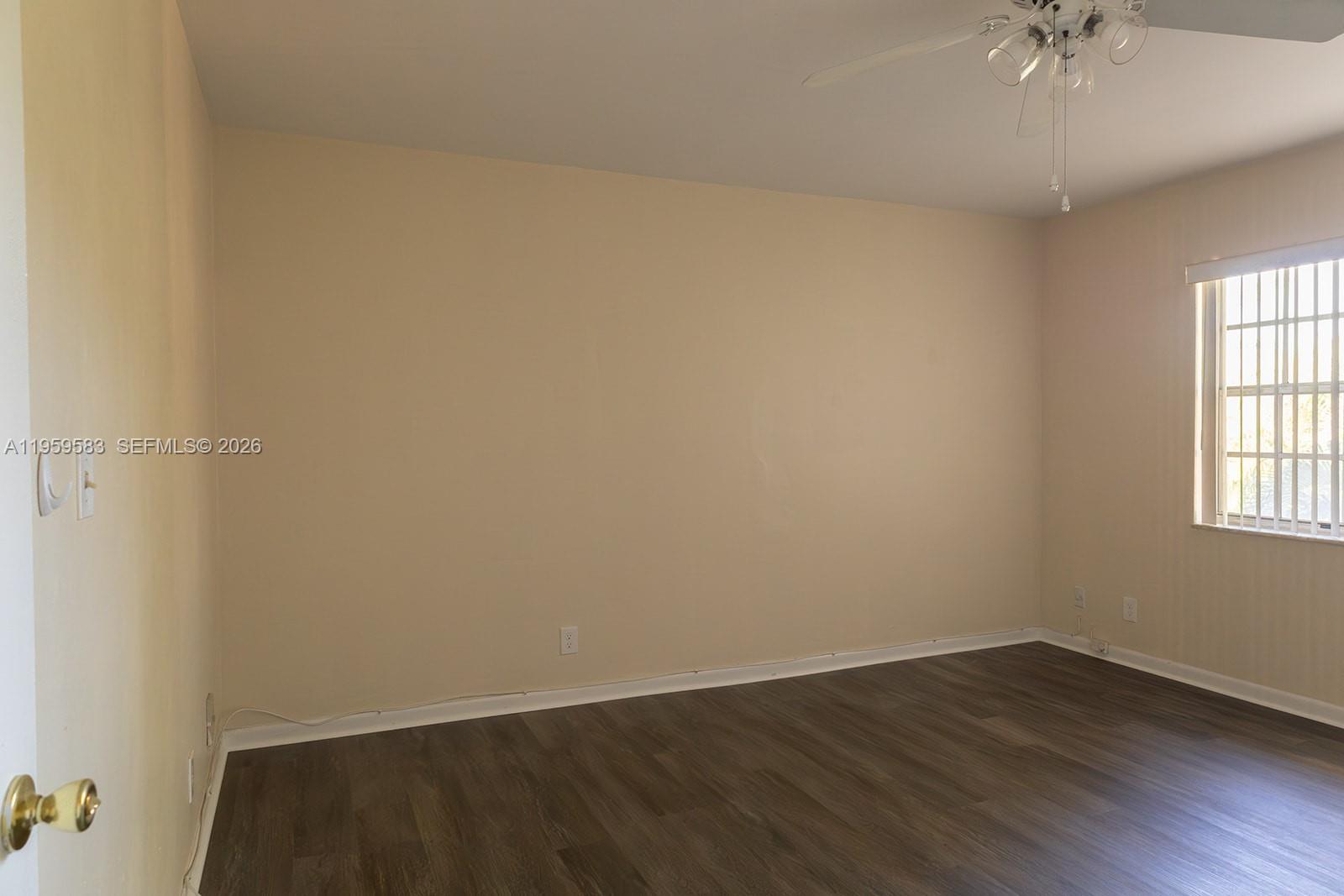 ARROWHEAD GOLF & TENNIS C - Residential