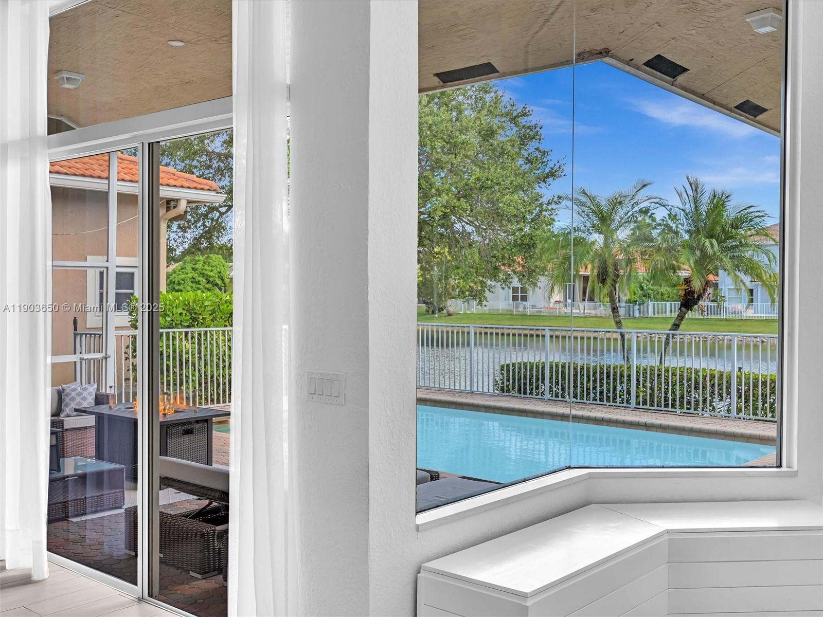 WYNDHAM LAKES WEST - Residential