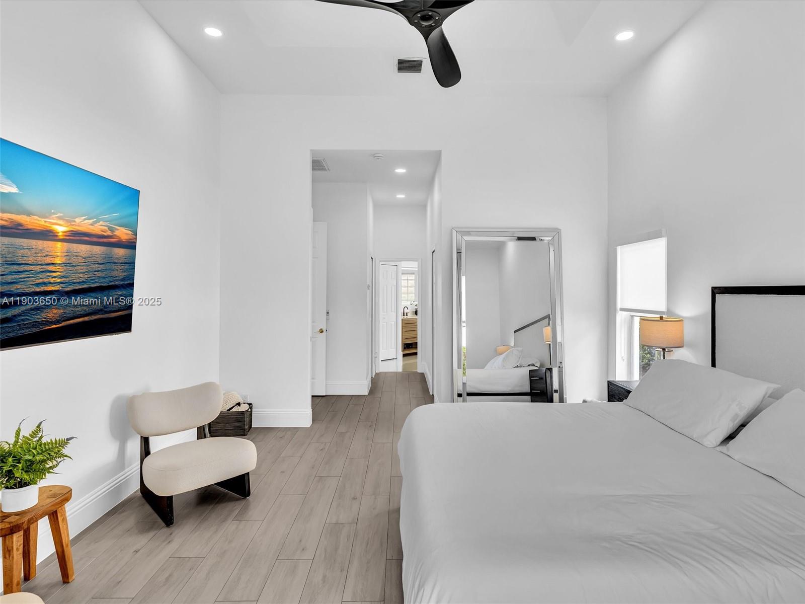 WYNDHAM LAKES WEST - Residential