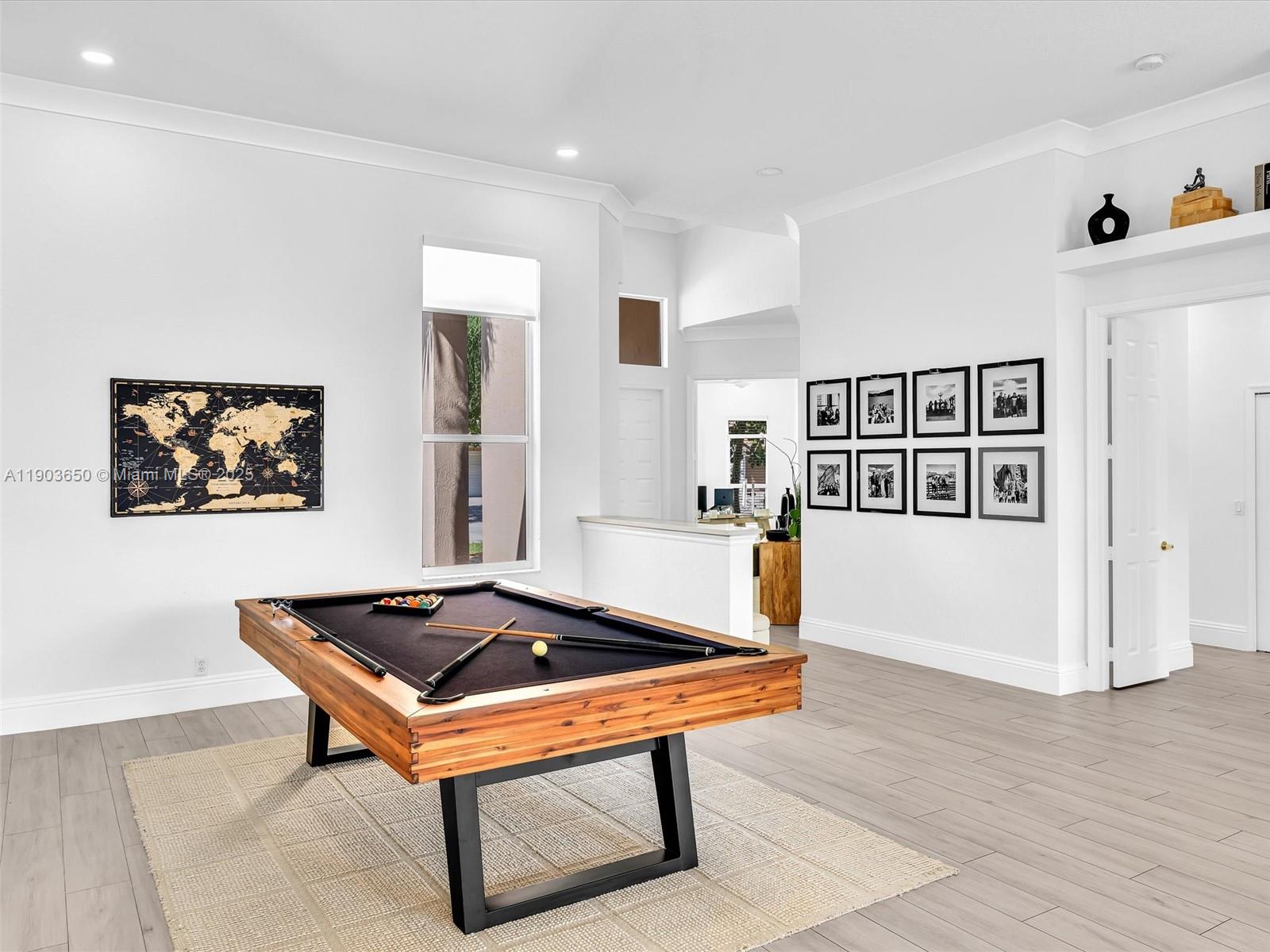 WYNDHAM LAKES WEST - Residential