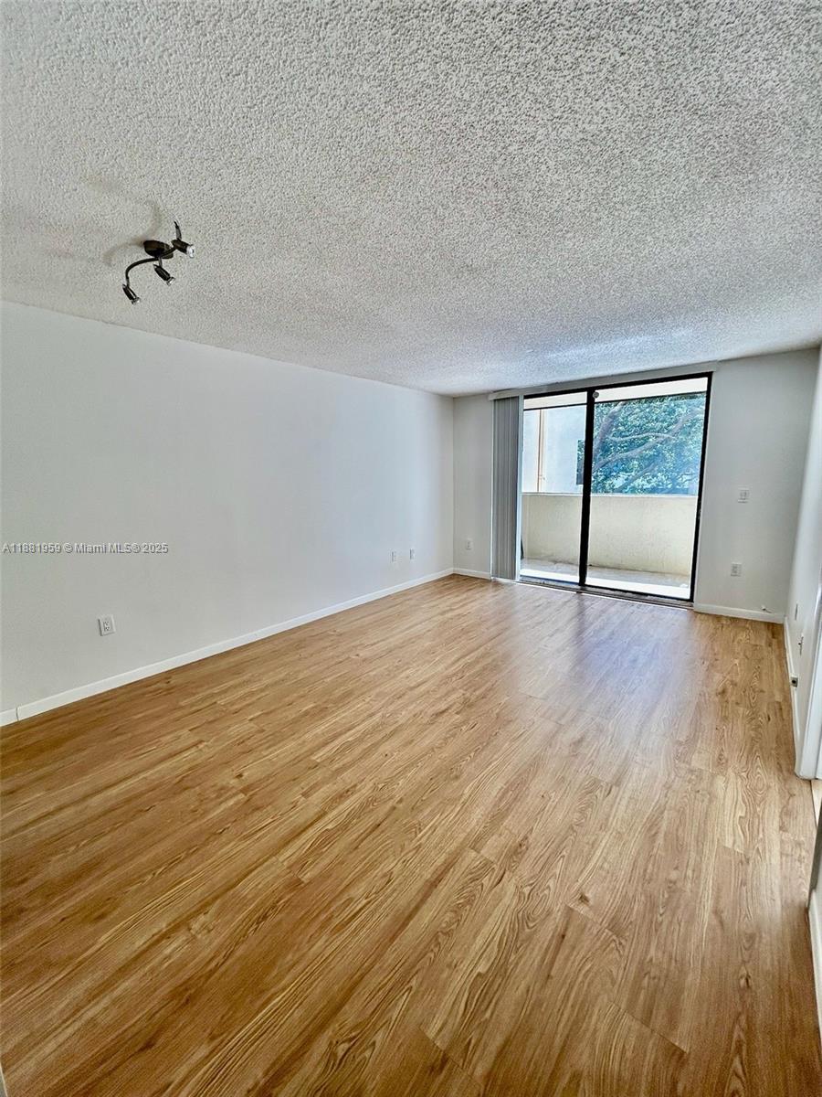 PLANTATION FOREST CONDO - Residential