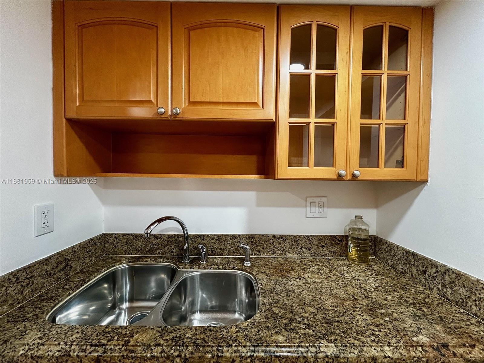 PLANTATION FOREST CONDO - Residential