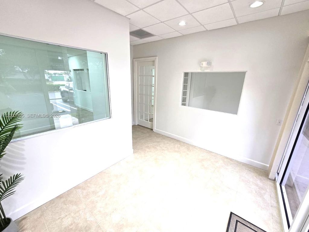 Photo of 11947 NW 37th St #G, Coral Springs, FL 33065 (MLS # A12002005)