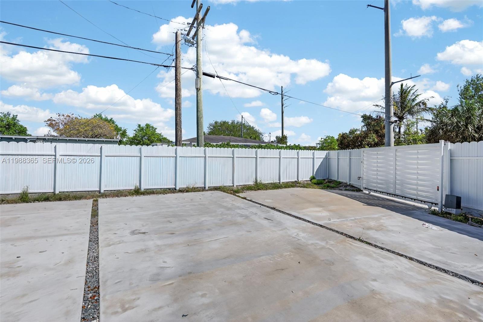 MAGNOLIA GARDENS CONSOLID - Residential