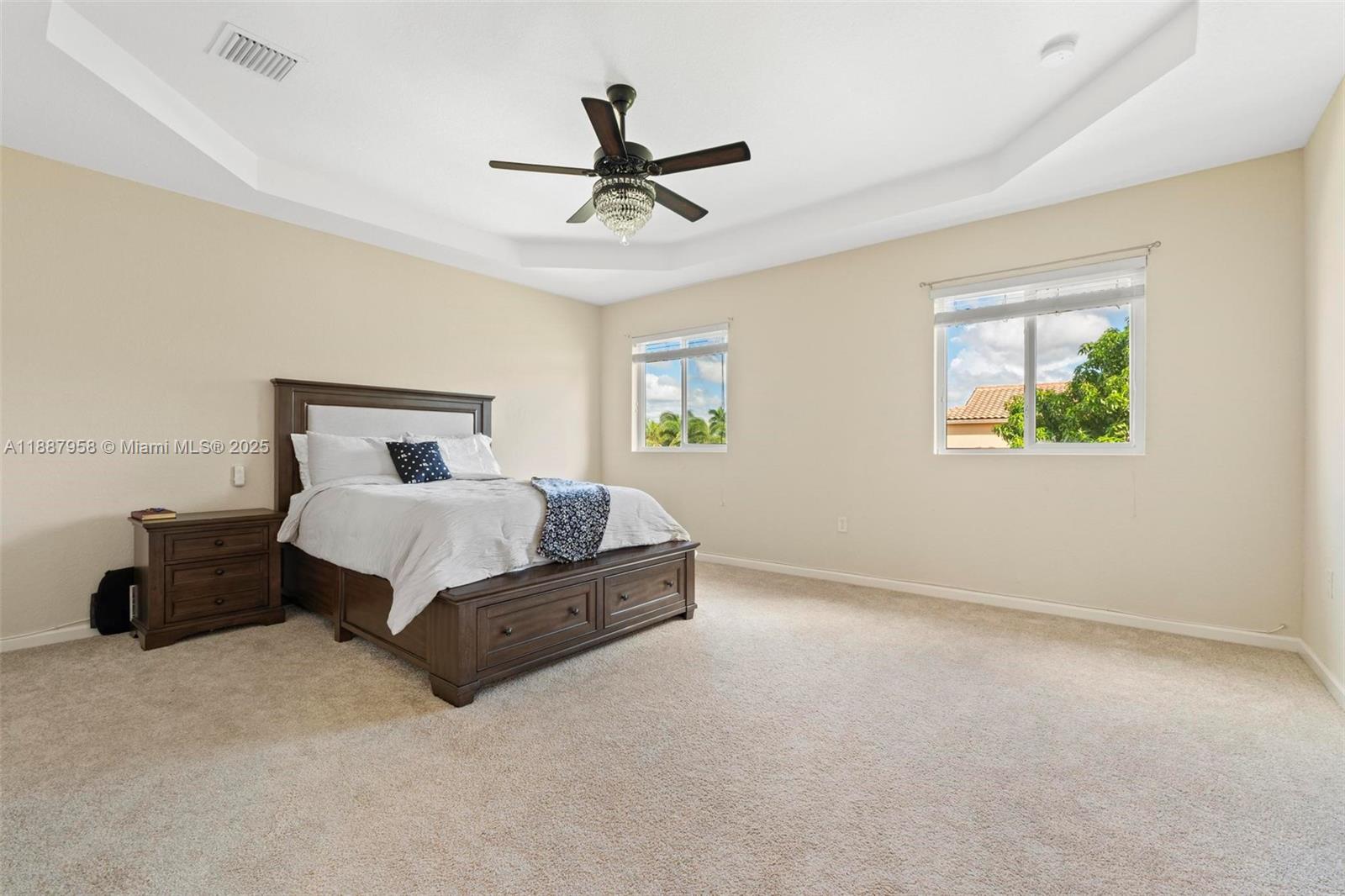 REDLAND REEF - Residential