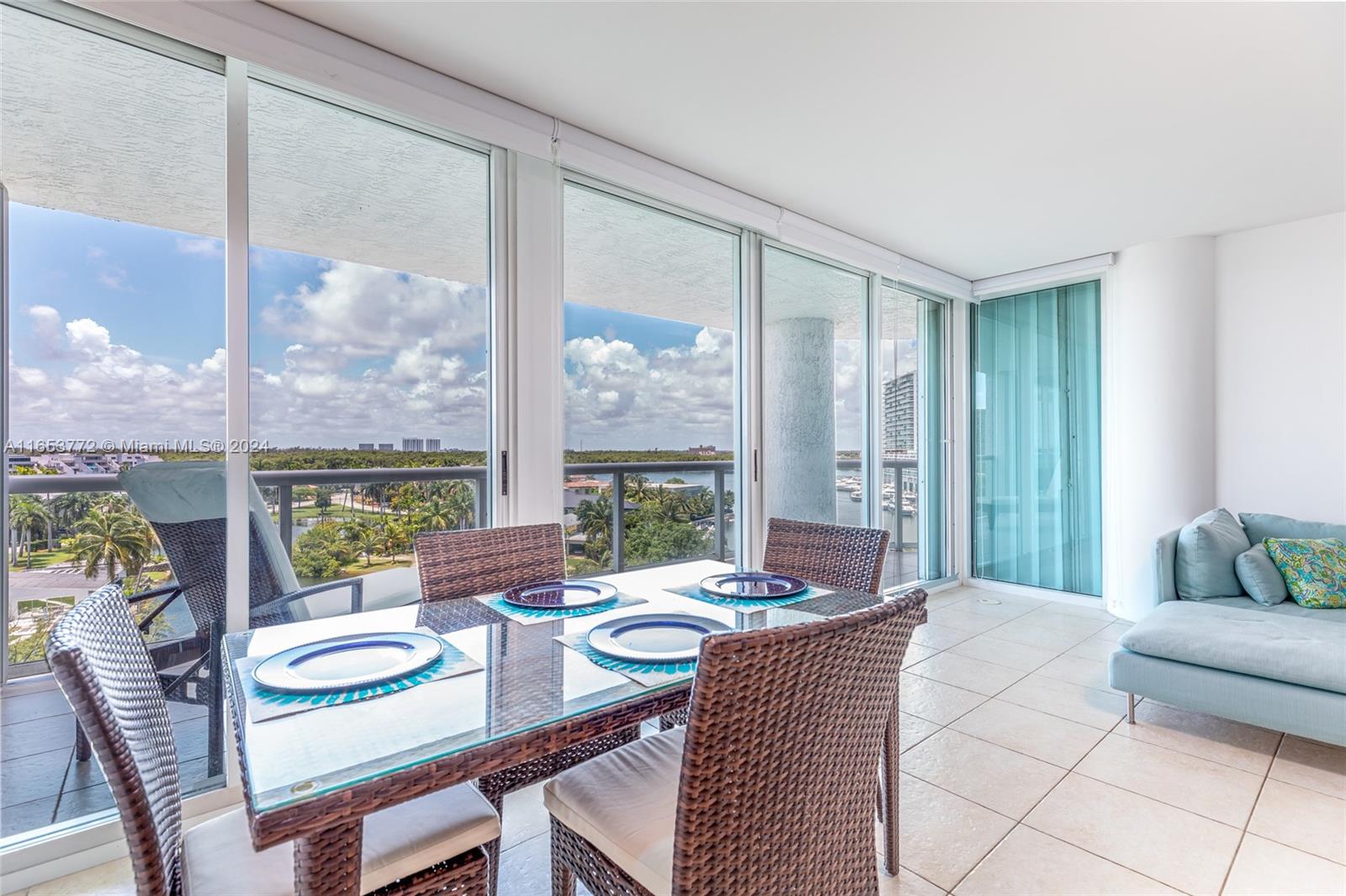 OCEANIA V CONDO - Residential