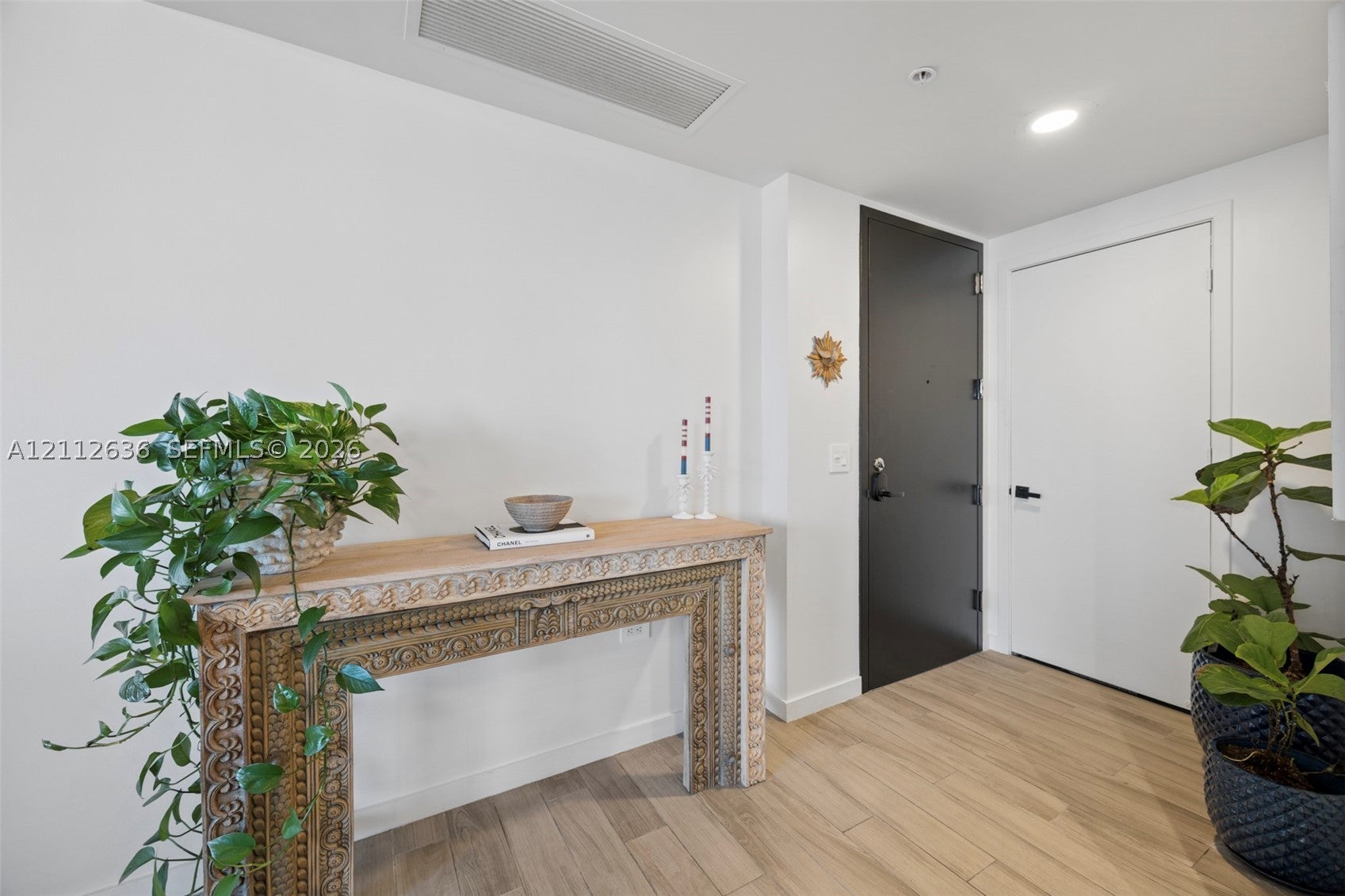 999 SW 1st Ave 2614