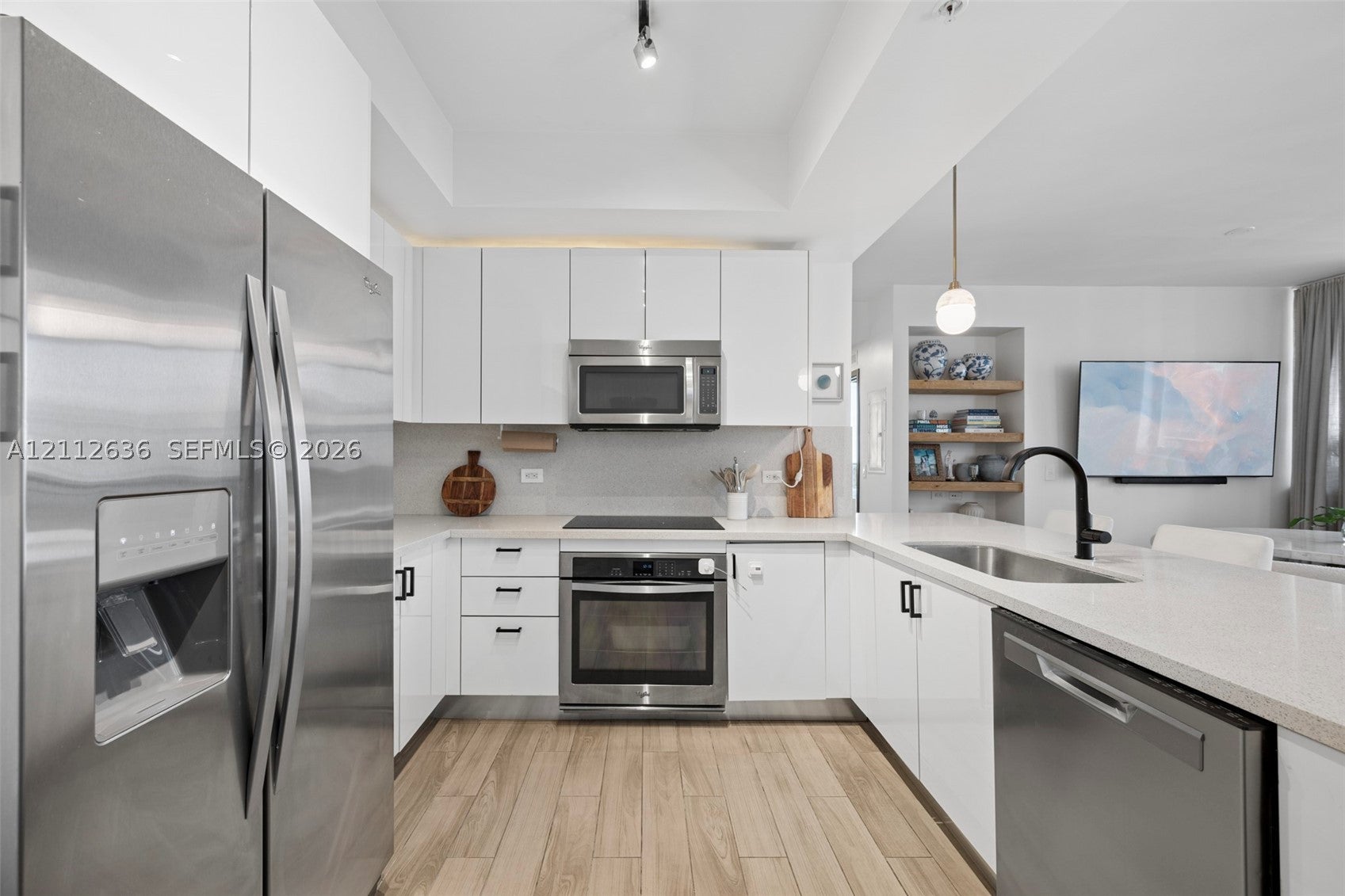 999 SW 1st Ave 2614