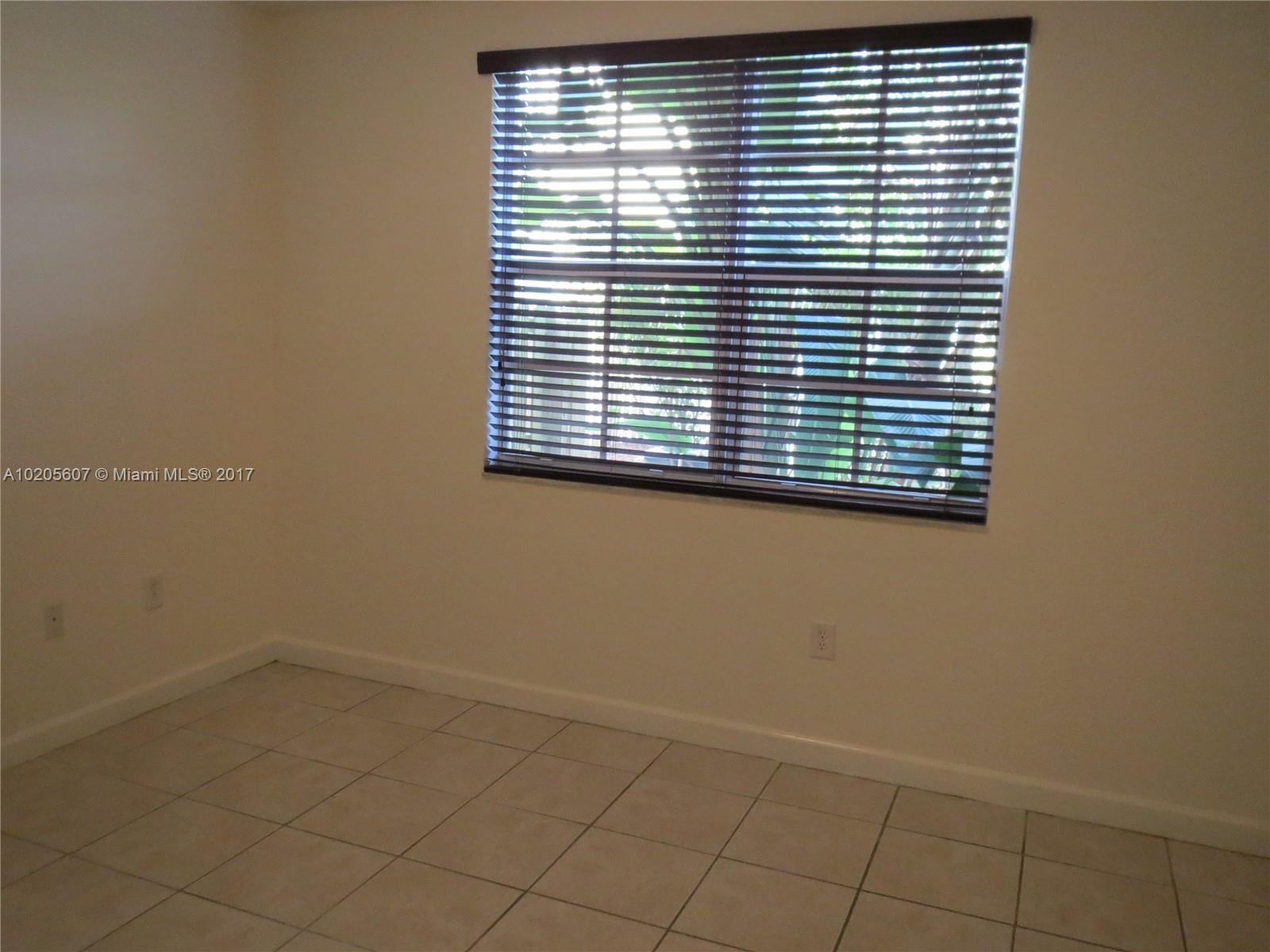 Shores Condo 01 - Residential Lease